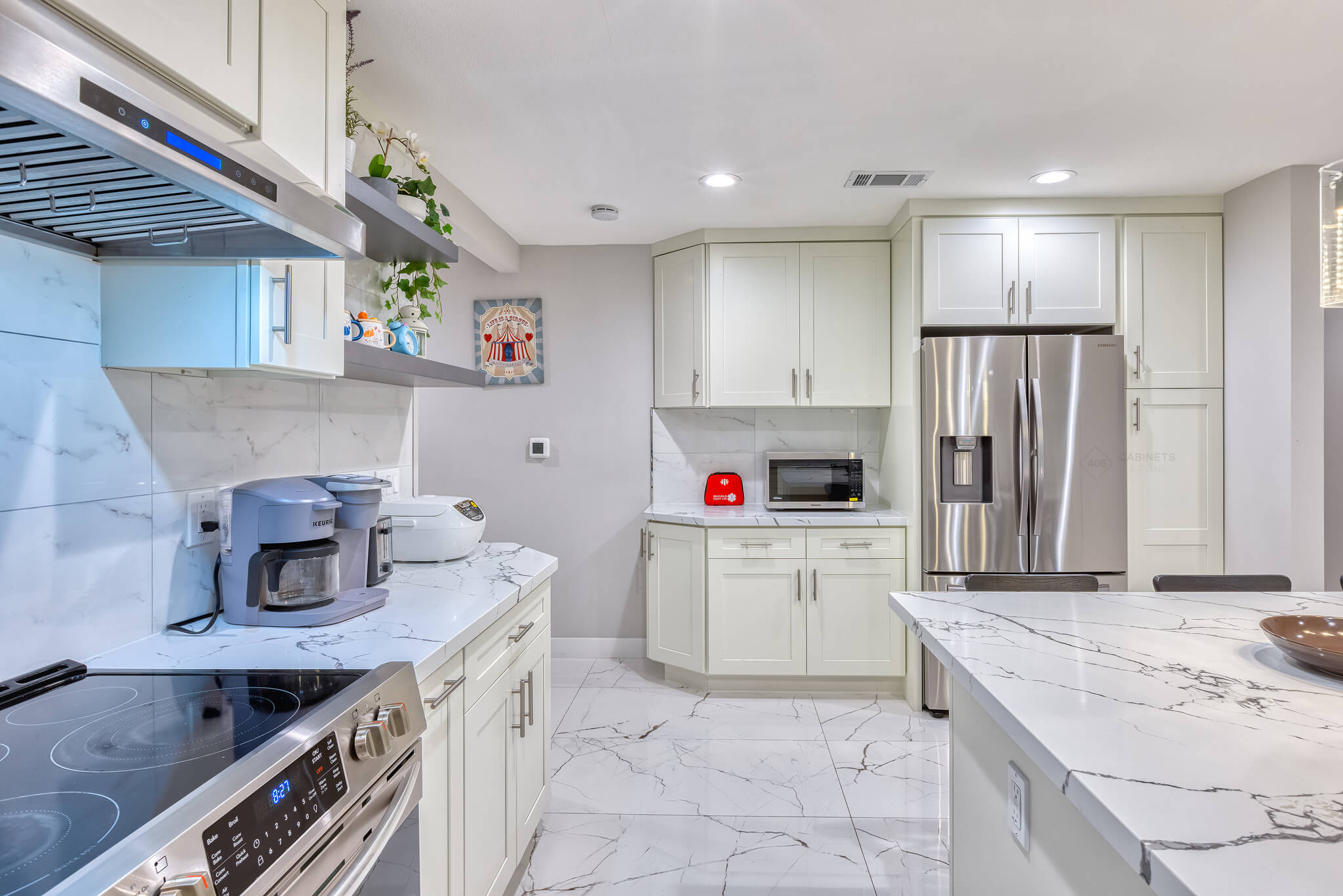 Airbnb cleaning — spotless kitchen